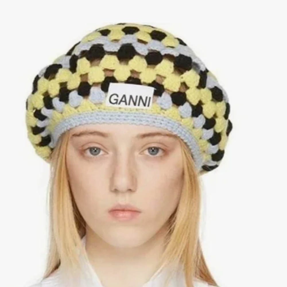 NEW....GANNI Crochet Women Colorful Beret -